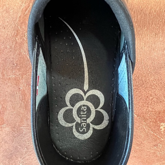 Sanita Clogs - Picture 2 of 4